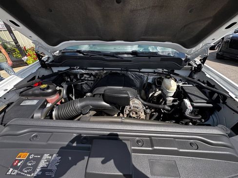 Used 2015 Chevrolet Silverado 2500 W/T w/ WT Convenience Package AWD/4WD image 39