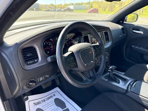 Used 2023 Dodge Charger SXT w/ Blacktop Package AWD/4WD image 19