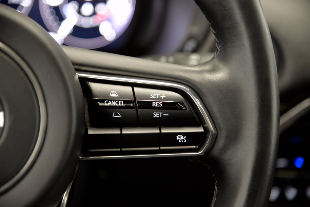 Certified 2024 MAZDA CX-90 Plug-In Hybrid w/ Premium Plus AWD/4WD image 23