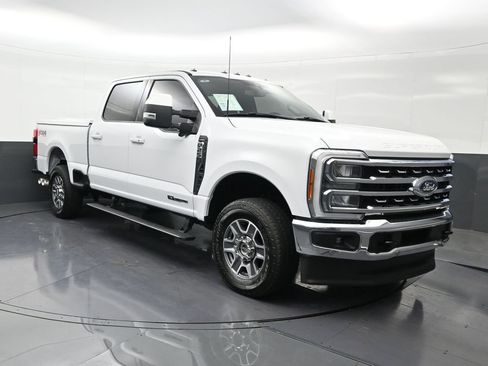 Used 2023 Ford F250 Lariat w/ Lariat Ultimate Package image 9