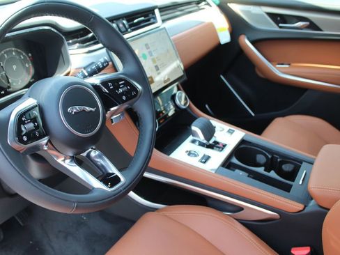 New 2026 Jaguar F-PACE R-Dynamic S AWD/4WD image 29