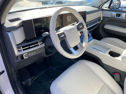Used 2025 Hyundai Santa Fe SEL image 37