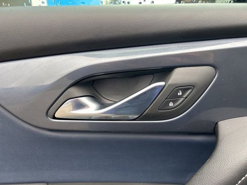 New 2025 Chevrolet Blazer RS w/ Driver Confidence II Package image 28