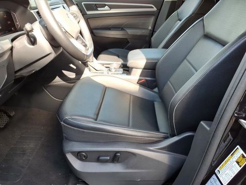 Used 2022 Volkswagen Atlas SE image 12