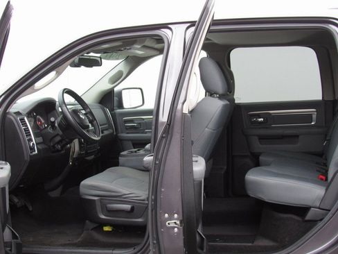 Used 2017 RAM 1500 Outdoorsman image 16