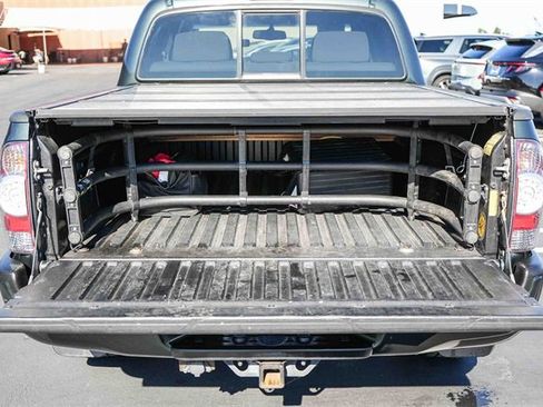 Used 2011 Toyota Tacoma PreRunner image 26