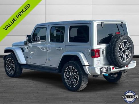 Used 2024 Jeep Wrangler High Altitude AWD/4WD image 5
