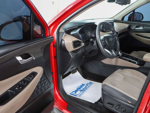 Used 2020 Hyundai Santa Fe SEL image 3