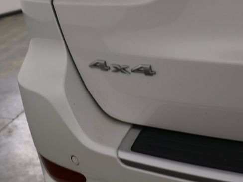 Used 2019 Jeep Grand Cherokee Summit w/ Platinum Series Group AWD/4WD image 42