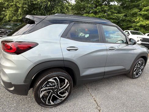 New 2026 Chevrolet TrailBlazer RS w/ Convenience Package FWD image 8
