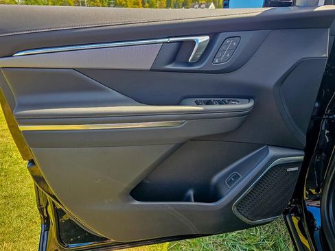 New 2026 Buick Enclave Sport Touring w/ Power Package image 10