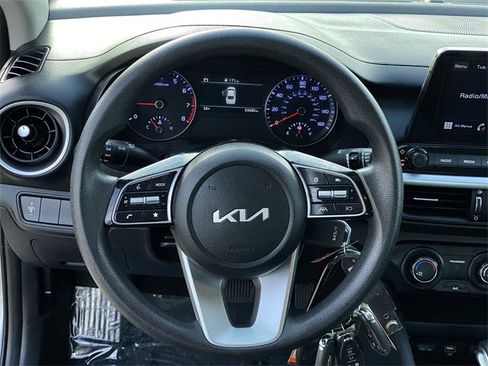 Used 2024 Kia Forte LXS image 12