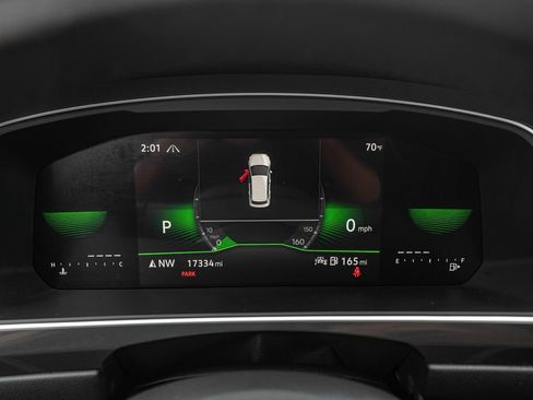 Certified 2024 Volkswagen Tiguan SE R-Line AWD/4WD image 24
