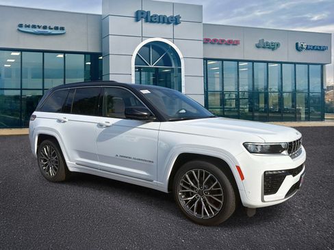 New 2026 Jeep Grand Cherokee Summit AWD/4WD image 1