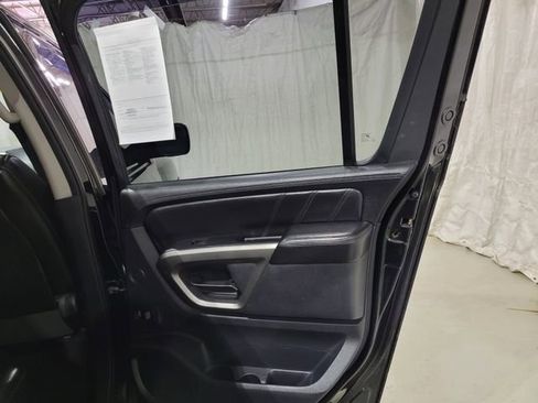 Used 2015 Nissan Armada Platinum image 65