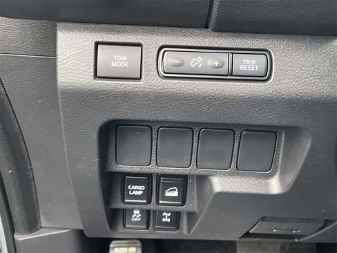 Certified 2022 Nissan Frontier PRO-4X w/ Off-Road Protection Package image 18