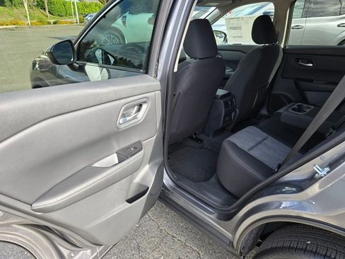 New 2026 Nissan Rogue SV AWD/4WD image 13