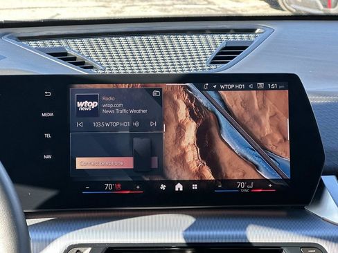 Used 2024 BMW X2 xDrive28i w/ Premium Package image 11