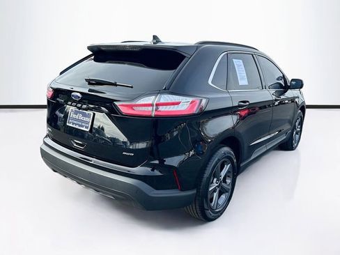 Certified 2022 Ford Edge SEL w/ Sport Appearance Package AWD/4WD image 9
