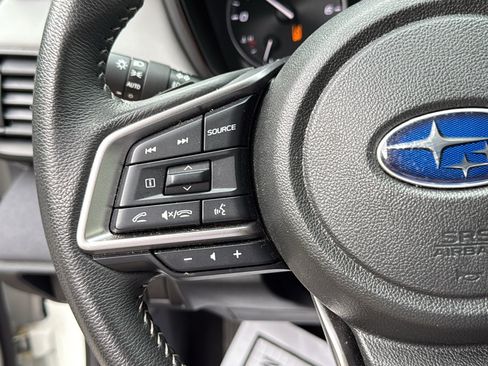Certified 2025 Subaru Outback Premium AWD/4WD image 14