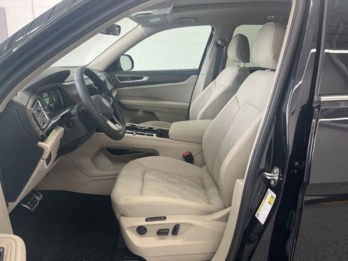 New 2026 Volkswagen Atlas SEL Premium R-Line AWD/4WD image 15