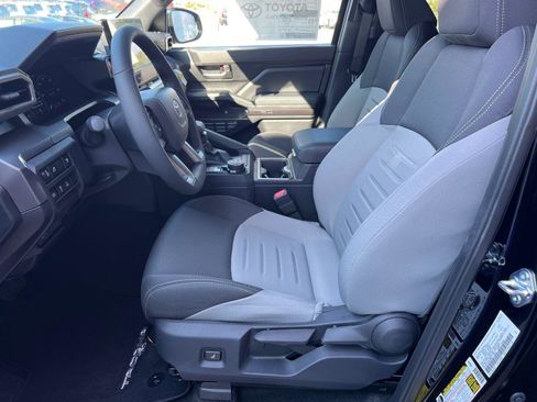 New 2025 Toyota Tacoma TRD Off-Road image 14