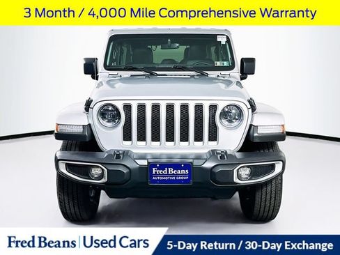Used 2023 Jeep Wrangler Unlimited Sahara w/ LED Lighting Group AWD/4WD image 2