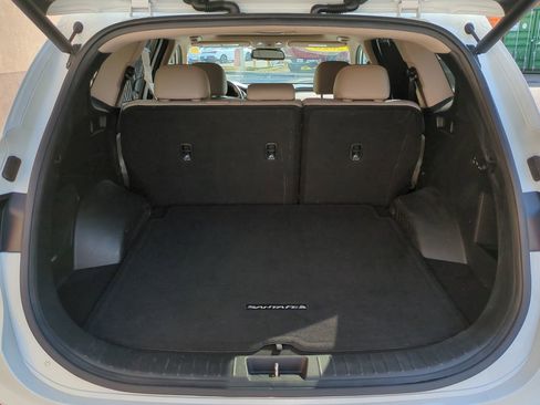 Used 2020 Hyundai Santa Fe Limited w/ Cargo Package image 13