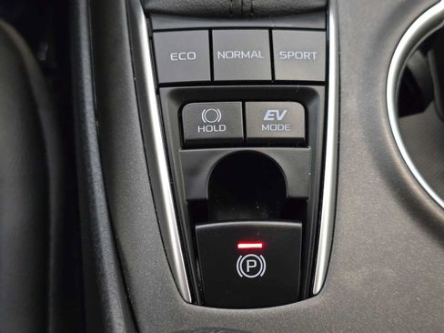 Certified 2023 Toyota Camry XLE w/ Navigation Package FWD image 18