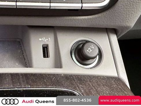 Used 2023 Audi Q5 2.0T Premium w/ Convenience Package AWD/4WD image 25