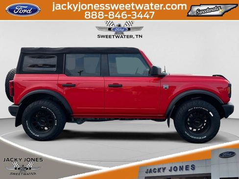 Certified 2023 Ford Bronco 4-Door AWD/4WD image 6