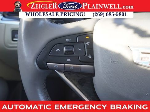 Used 2020 Cadillac XT6 Premium Luxury image 24