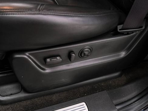 Used 2008 Cadillac Escalade AWD image 33