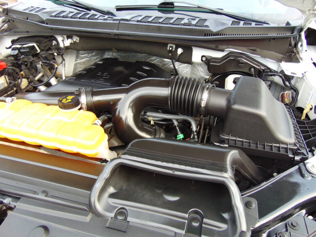 Used 2015 Ford F150 Lariat AWD/4WD image 53