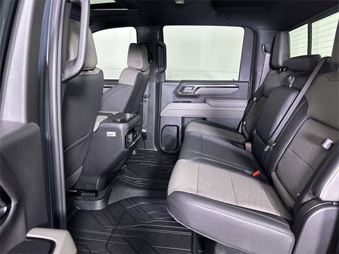 New 2026 Chevrolet Silverado 2500 ZR2 image 25