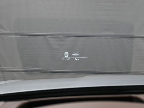Certified 2023 Porsche Cayenne Turbo AWD/4WD image 20