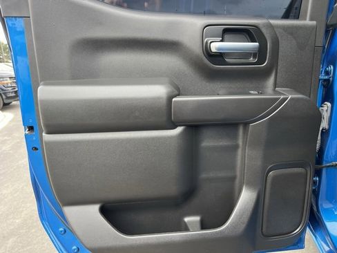 Used 2022 Chevrolet Silverado 1500 Custom Trail Boss w/ LPO, Dark Essentials Package image 15