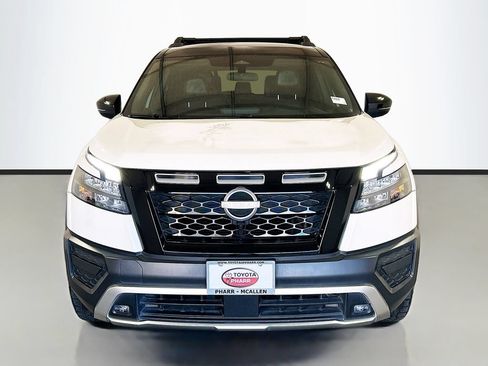 Used 2024 Nissan Pathfinder Rock Creek AWD/4WD image 2