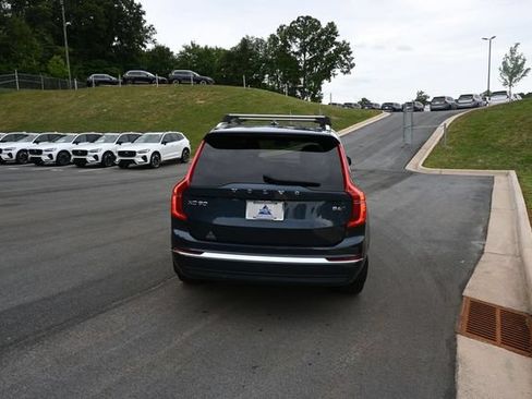 Used 2023 Volvo XC90 B6 Plus w/ Protection Package AWD/4WD image 7