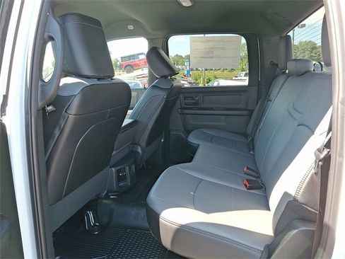 Used 2023 RAM 3500 Tradesman w/ Chrome Appearance Group image 8