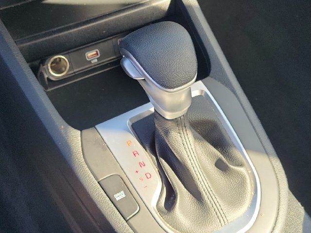 Certified 2024 Kia Forte LXS FWD image 28