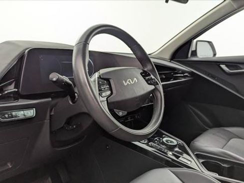 Used 2023 Kia Niro Wind FWD image 23
