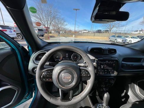 Used 2021 Jeep Renegade Latitude image 38