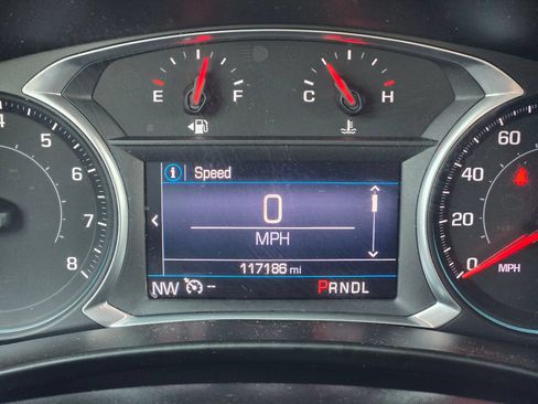 Used 2021 Chevrolet Equinox LT FWD image 30