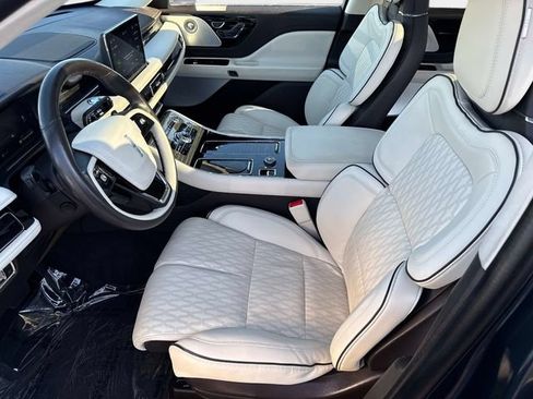Used 2023 Lincoln Aviator Black Label w/ Dynamic Handling Package AWD/4WD image 20