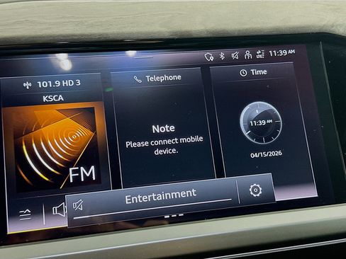 Used 2023 Audi Q4 e-tron Premium w/ Convenience Package image 21