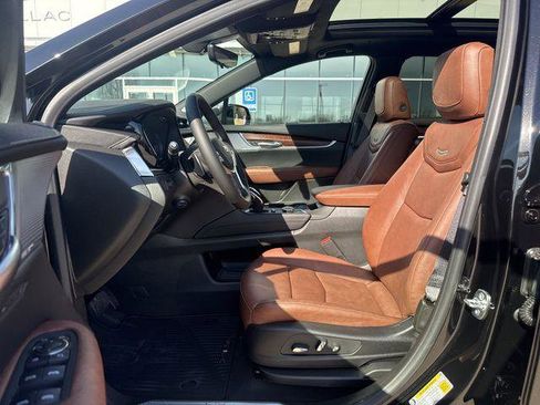 New 2026 Cadillac XT5 Premium Luxury image 9