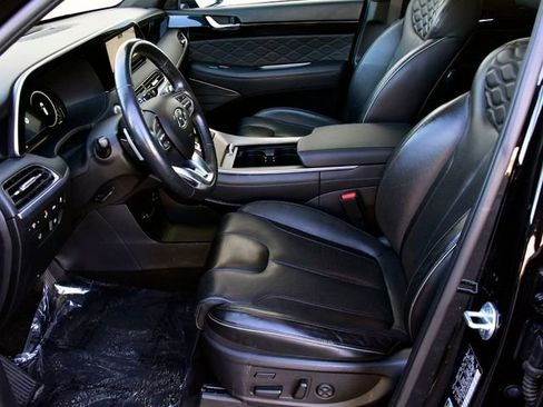 Used 2022 Hyundai Palisade Calligraphy w/ Winter Package image 12
