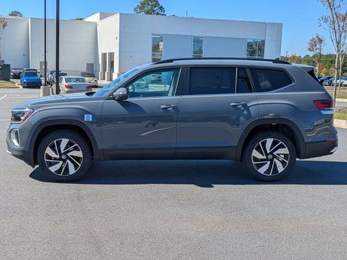 New 2026 Volkswagen Atlas SE FWD image 7