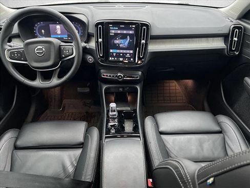 Used 2023 Volvo XC40 B5 Plus w/ Driver Assist Package image 19